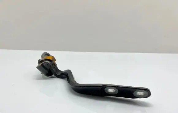 BMW 4 F36 Gran coupe Tailgate/trunk/boot hinge 7314607 E903