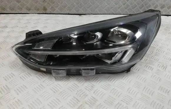Ford Focus Headlight/headlamp JX7B13E015CE