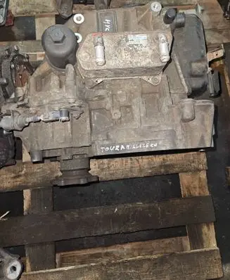 Volkswagen Touran I Automatic gearbox 02E301103F HYC