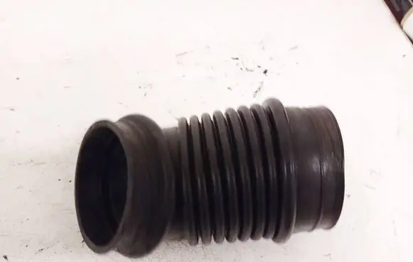 Ford Mondeo MK I Air intake hose/pipe 93bb9c623ga