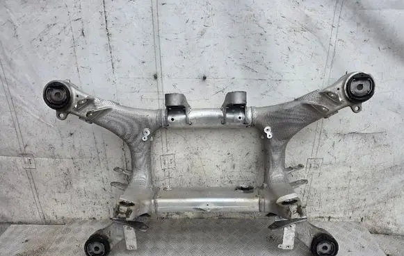 BMW 7 G11 G12 Rear subframe 6861096 5123878