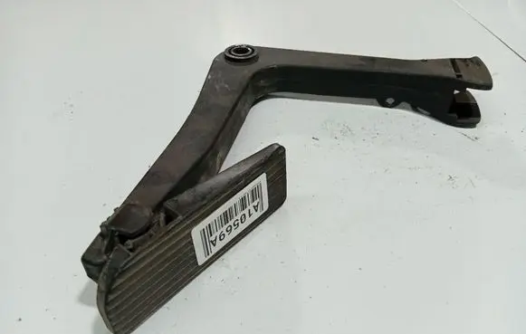Volkswagen II LT Accelerator throttle pedal
