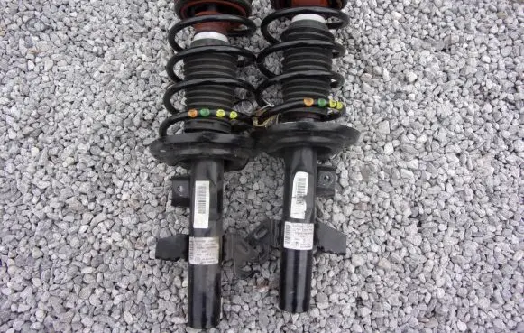 Alfa Romeo Giulietta Front shock absorber/damper 50523952