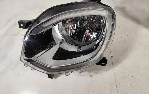 Renault Twingo III Headlight/headlamp 260602593R 175PL10054 00210955