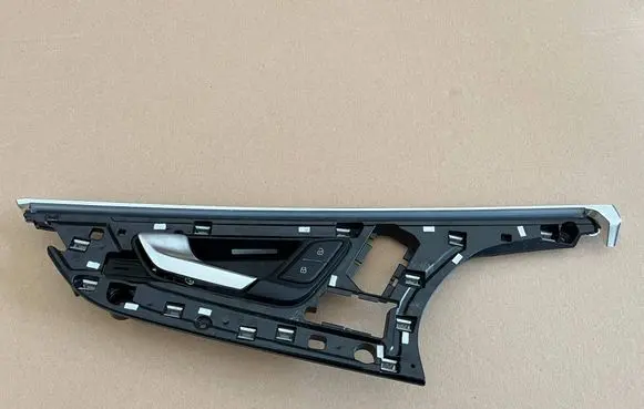 Audi Q7 4M Front door interior handle 4M0837019B