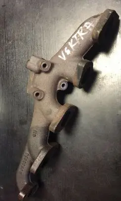 Opel Vectra B Exhaust manifold 90500926
