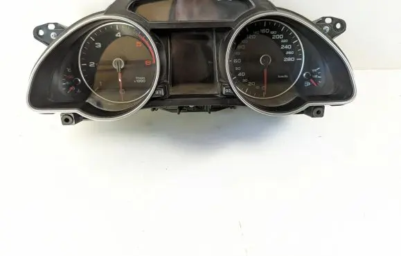 Audi A5 8T 8F Speedometer (instrument cluster) 8T0920930D 503002420406