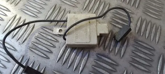 BMW 5 E34 Other control units/modules 65241392203 65.24-1392203
