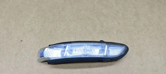 Mercedes-Benz E W211 Mirror indicator light 2198200521