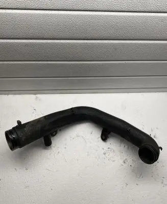 Volkswagen Golf V Intercooler hose/pipe 1K0129654