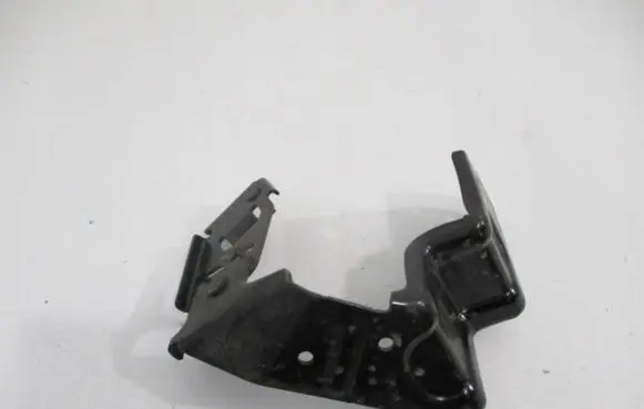 Renault Kadjar Relay mounting block 241375124R