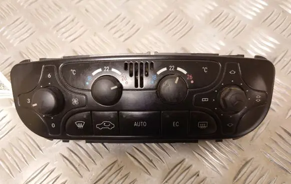 Mercedes-Benz C W203 Climate control unit A2038300785