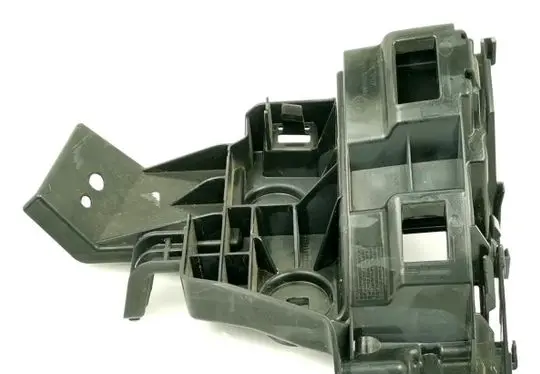 Front bumper mounting bracket