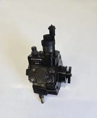Land Rover Evoque I Fuel injection high pressure pump 0445010139
