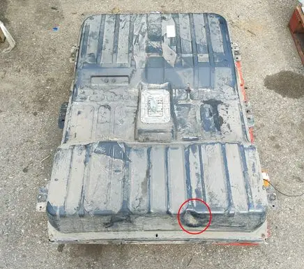 Nissan Leaf II (ZE1) Hybrid / electric car battery 295B05SB5A