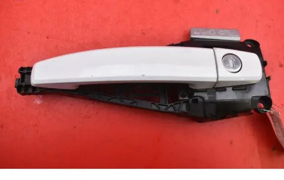 Opel Astra J Front door exterior handle 