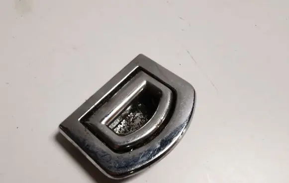 Audi Q5 SQ5 Tie down hook / loop 1K0884203