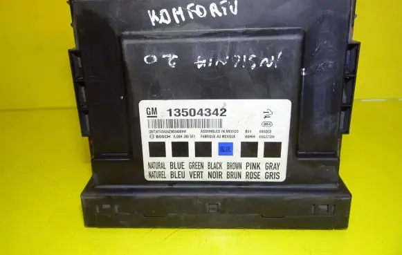 Opel Insignia A Comfort/convenience module 13504342