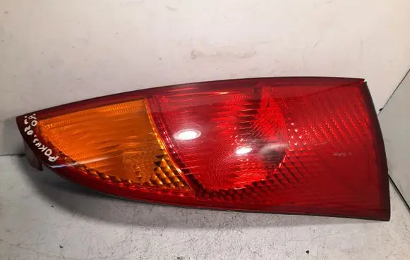 Ford Focus Rear/tail lights 1M5113404A CW170R