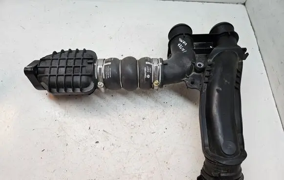 Peugeot Expert Intercooler hose/pipe 9804177580