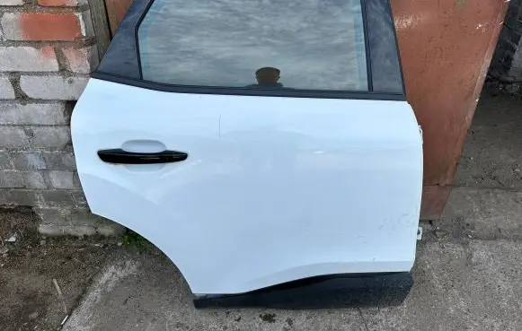 Citroen C4 III e-C4 Rear door