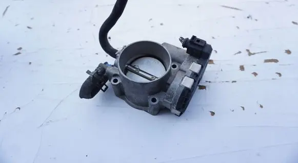 Audi A4 S4 B7 8E 8H Throttle valve 078133062B