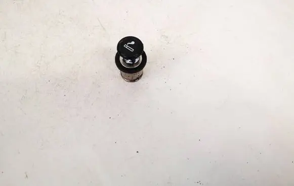Toyota Yaris Cigarette lighter 