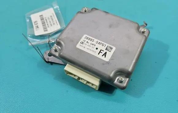 Suzuki Vitara (LY) Central body control module 3888554P01 IMPRK1544676