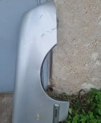 Mercedes-Benz E W210 Fender