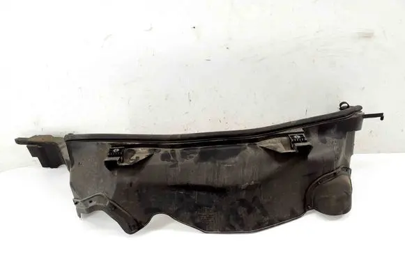 Mazda CX-30 Intercooler air guide/duct channel HF01102Y0 HF01E02Z3