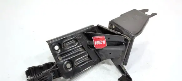 Audi A1 ABS pump bracket 6R1614235C