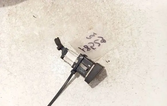 Volkswagen PASSAT B6 ESP (stability program) switch 3c0927117c