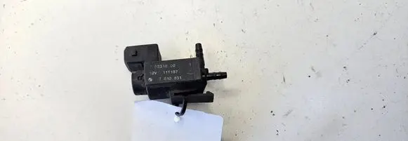 BMW 3 E90 E91 Turbo solenoid valve 7810831 70231800 11T187