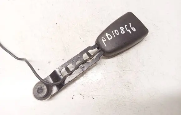 Volvo S40 Front seatbelt buckle 