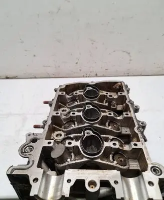 Subaru Outback (BS) Engine head V36R007