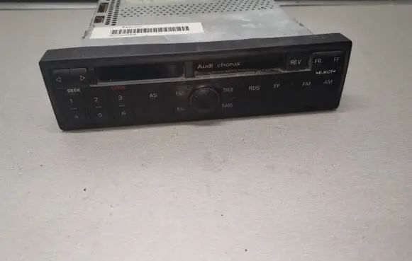 Audi A6 S6 C5 4B Radio/CD/DVD/GPS head unit 4B0035152 7646243380