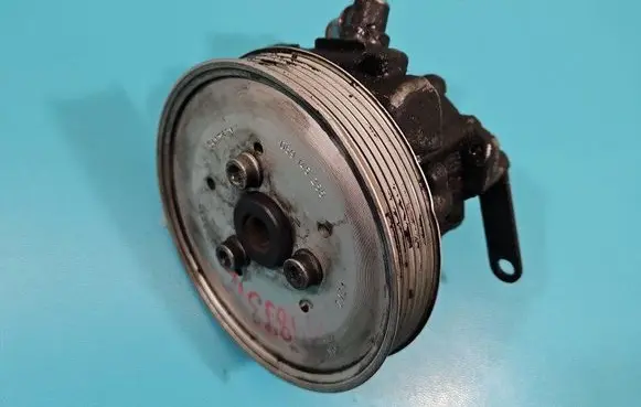 Audi A4 S4 B5 8D Power steering pump 4B0145155R IMPRK1489310