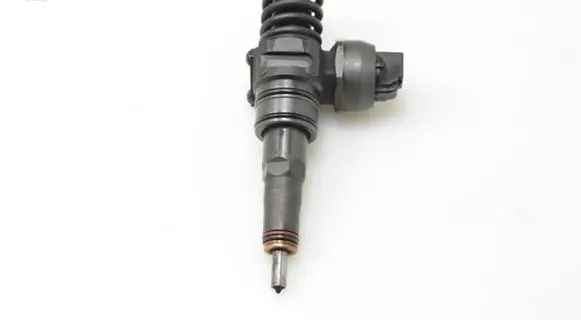 Skoda Octavia Mk2 (1Z) Fuel injector 038130073AG