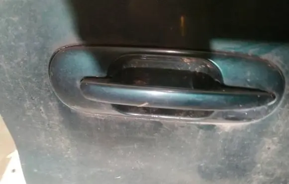 Honda CR-V Front door exterior handle