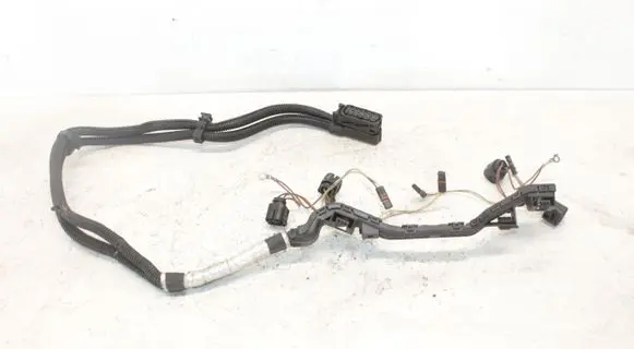 BMW 3 F30 F35 F31 Fuel injector wires 7649087
