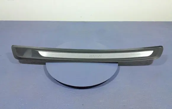 BMW Z4 E85 E86 Foot area side trim 8073121
