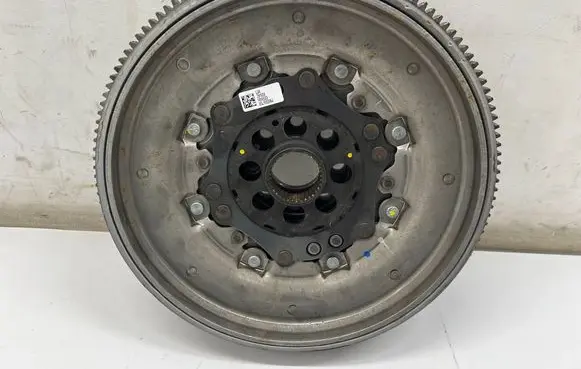 Skoda Kodiaq II Flywheel 05L105266J