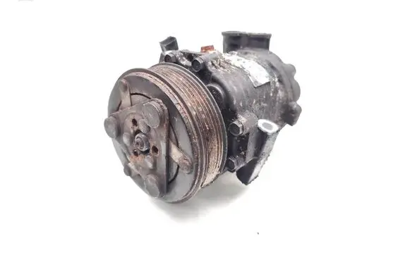 Opel Combo D Air conditioning (A/C) compressor (pump) 51893889