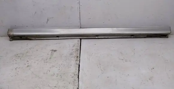Subaru Forester SF Sill