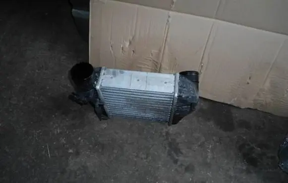 Audi A6 S6 C6 4F Intercooler radiator