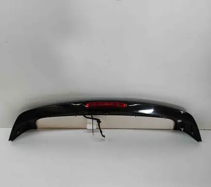 Tailgate/trunk spoiler