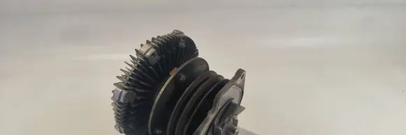 Mitsubishi Pajero Viscous fan clutch 