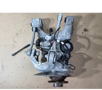 Alfa Romeo Giulia Rear wheel hub spindle/knuckle SX205
