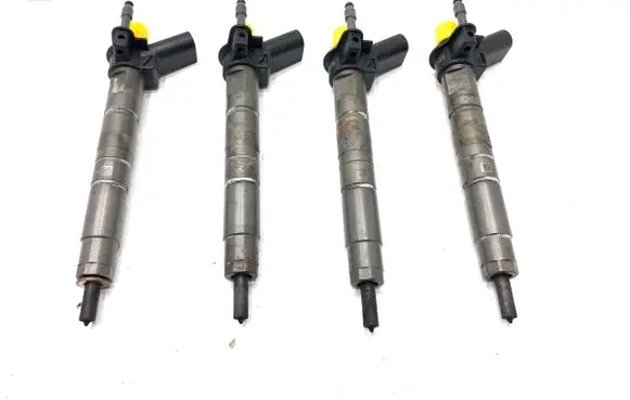 BMW X5 F15 Fuel injectors set 7823461