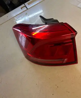 Volkswagen T-Roc Rear/tail lights set 2GA945095